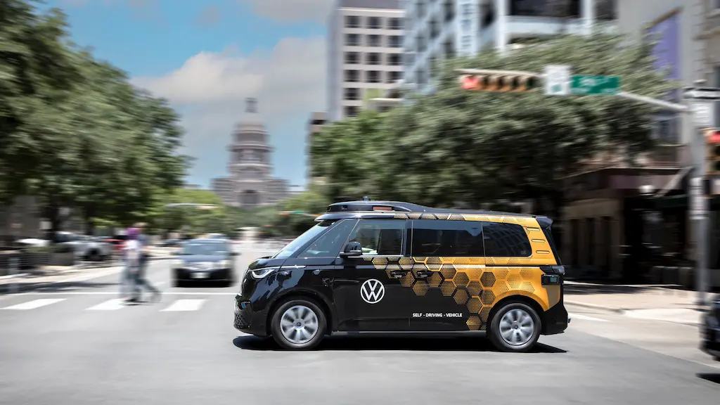 VW ADMT taps Hivemapper for Driverless Data